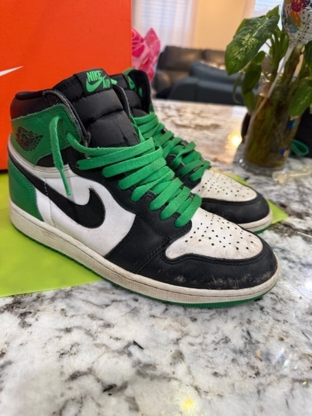 Air Jordan 1 Retro High Boston Celtics Nike Shoes men’s size 9